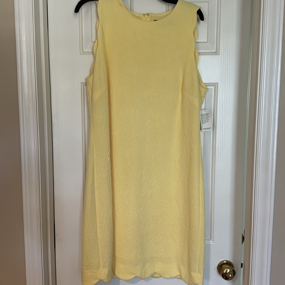 Ann Klein Sleeveless Yellow Scalloped Edge Shift Aline Dress Zip Back NWOT Sz XL